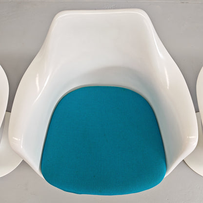 Ensemble de 6 chaises/fauteuils à accoudoirs Tulip d'Eero Saarinen pour Knoll