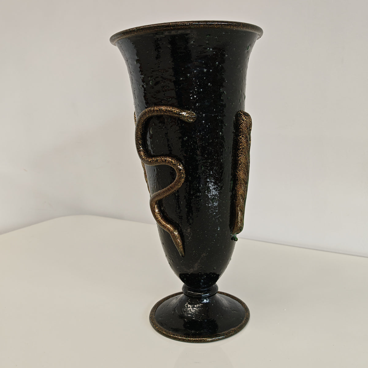Vaso artistico  Murano anni 30 di  Napoleone Martinuzzi di Venini "pulegoso" con decorazione "Serpente"
