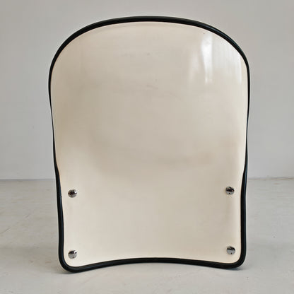 Fauteuil Space Age en cuir mod. Lotus, André Vandenbeuk pour Strässle, années 60