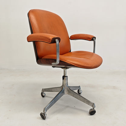 Fauteuil de direction en cuir MIM Ico Parisi années 60