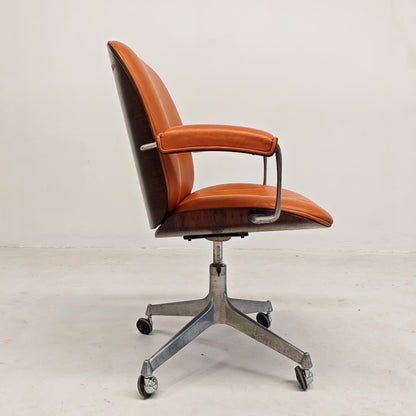 Fauteuil de direction en cuir MIM Ico Parisi années 60