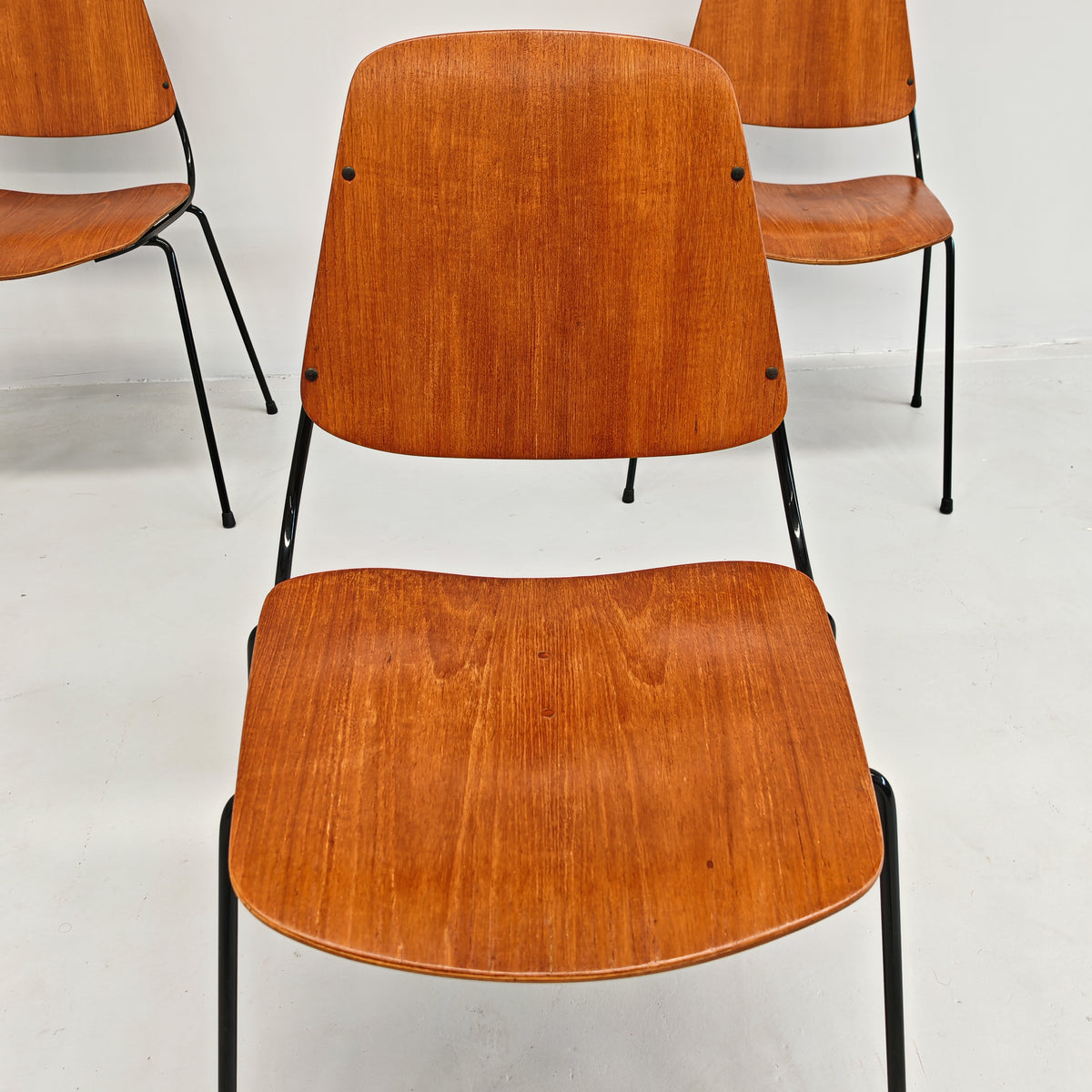 Augusto Bozzi chairs for Saporiti 1950
