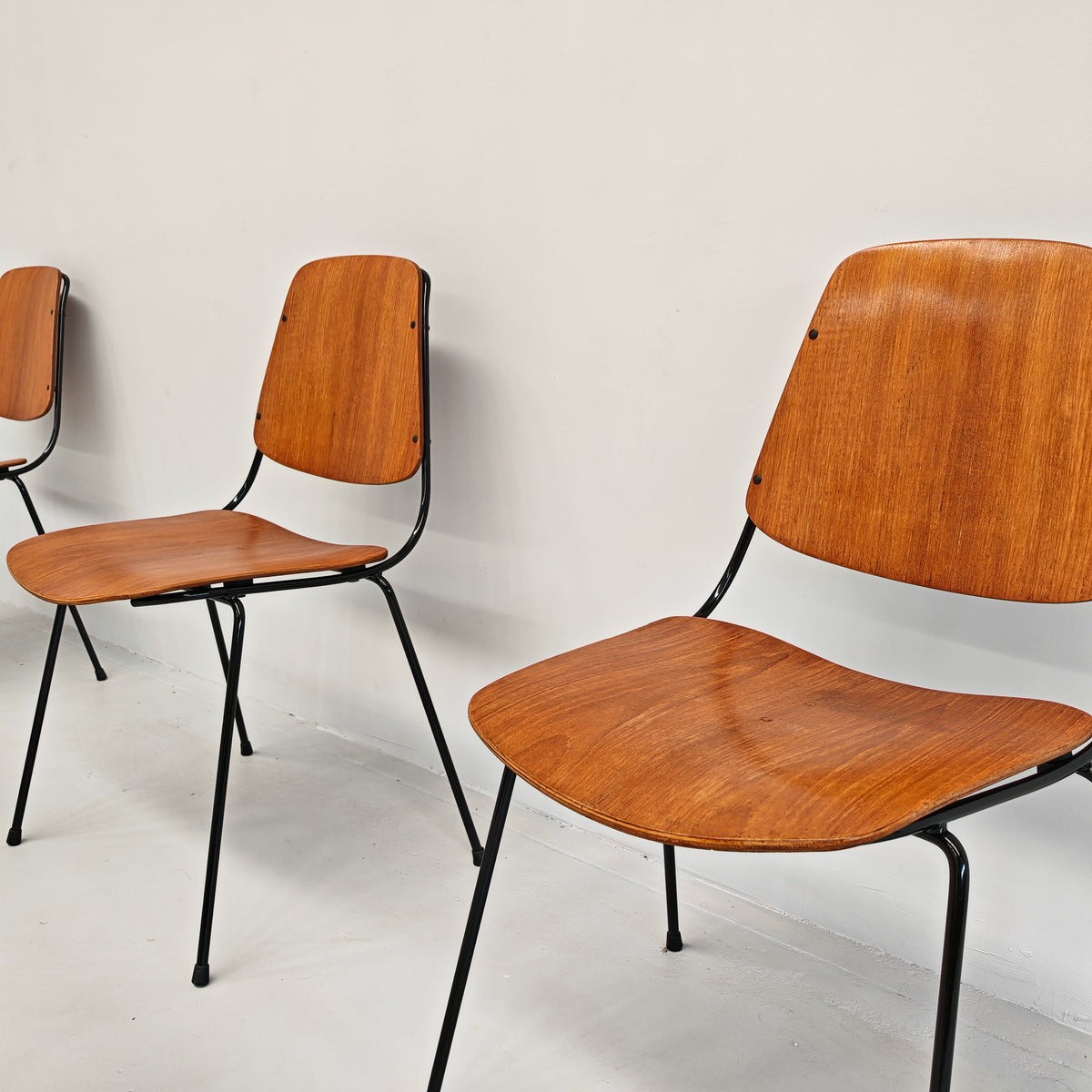 Augusto Bozzi chairs for Saporiti 1950