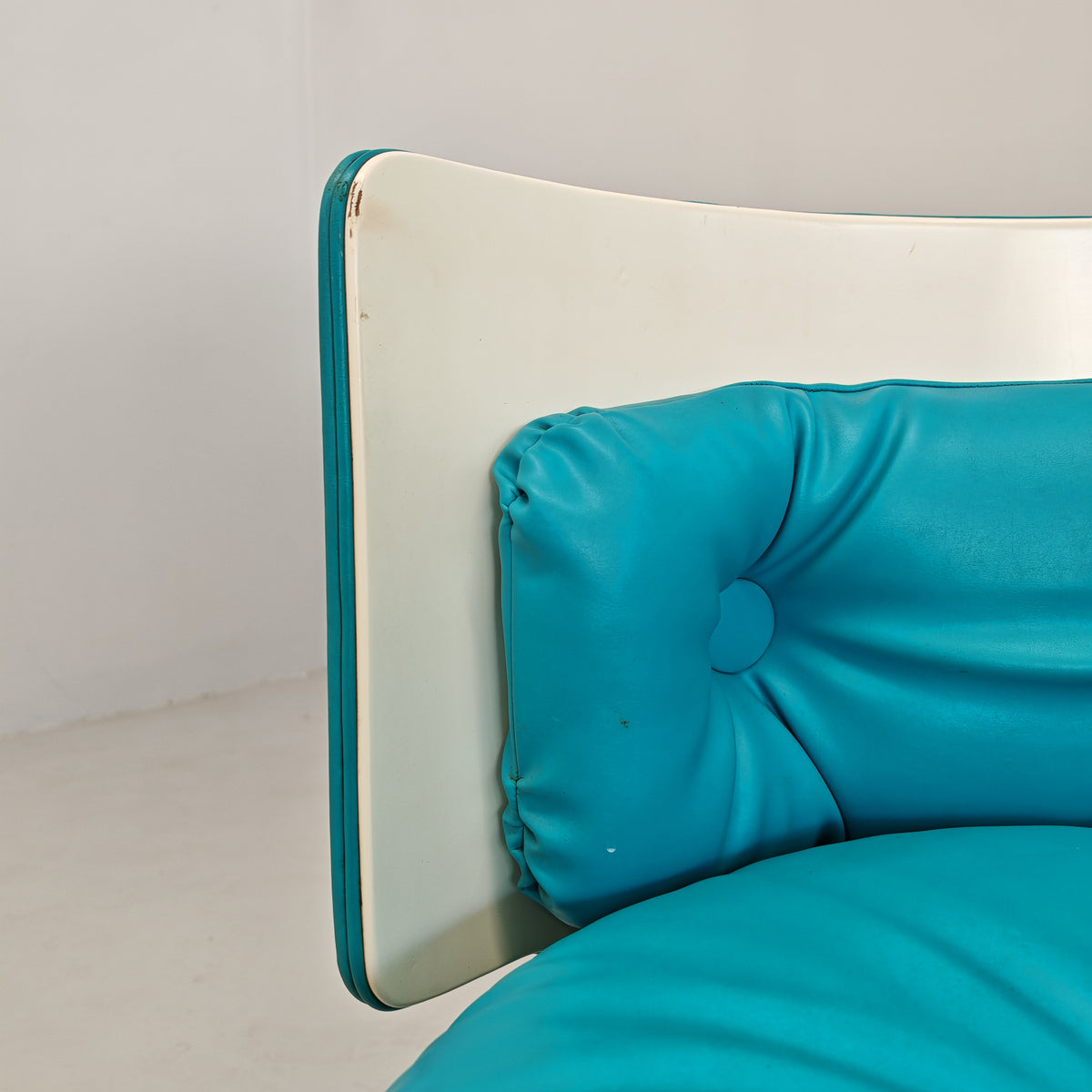 Petit fauteuil bleu Dilly Dally de L. Massoni pour Poltrona Frau, années 70
