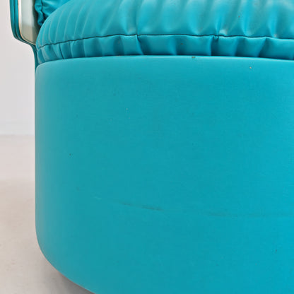 Petit fauteuil bleu Dilly Dally de L. Massoni pour Poltrona Frau, années 70