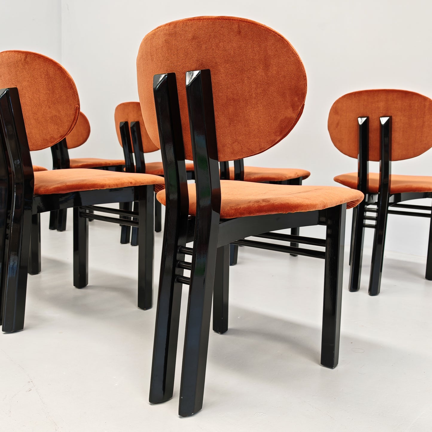 Set di 8 sedie in velluto mod. "MED" G. Stoppino e L. Acerbis per Acerbis 1980's