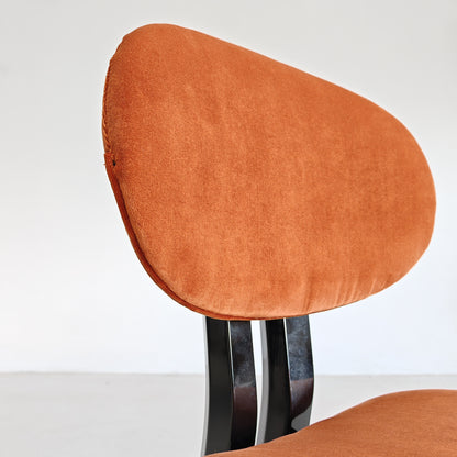 Ensemble de 8 chaises en velours mod. "MED" G. Stoppino et L. Acerbis pour Acerbis, années 1980