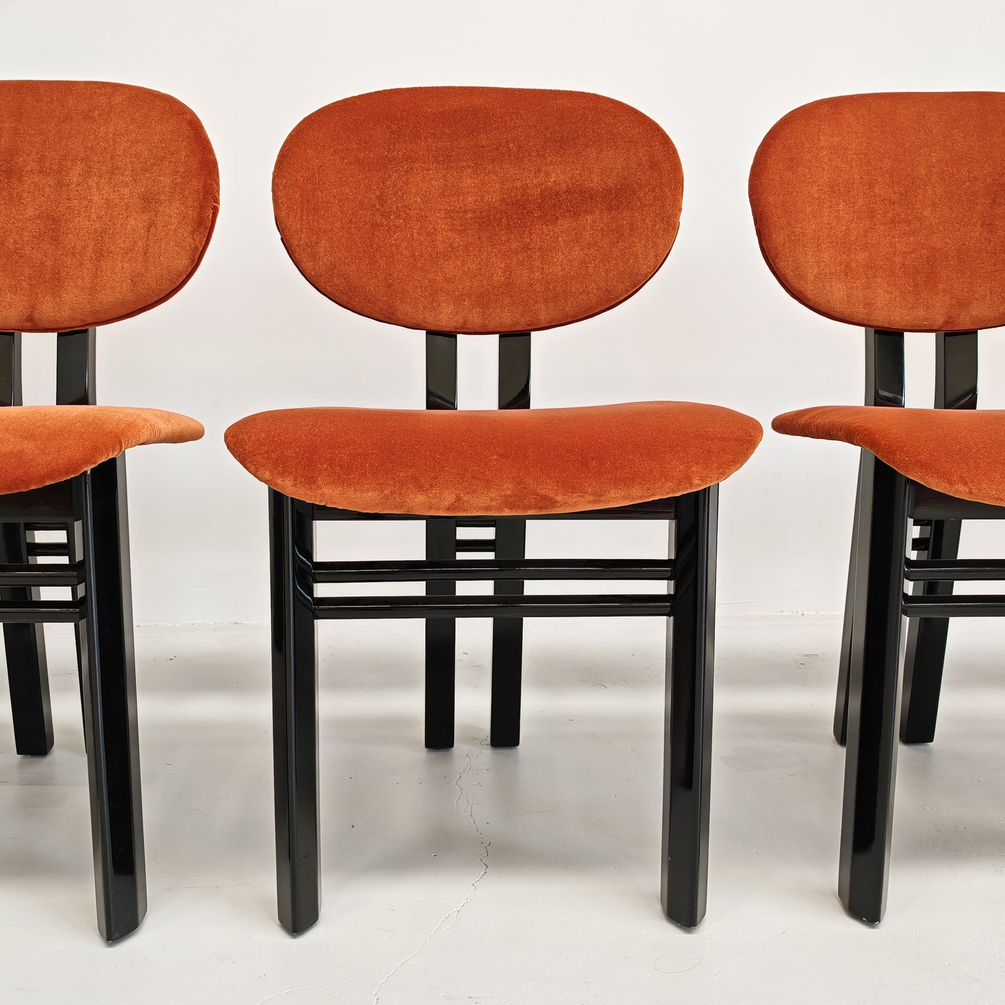 Set di 8 sedie in velluto mod. "MED" G. Stoppino e L. Acerbis per Acerbis 1980's