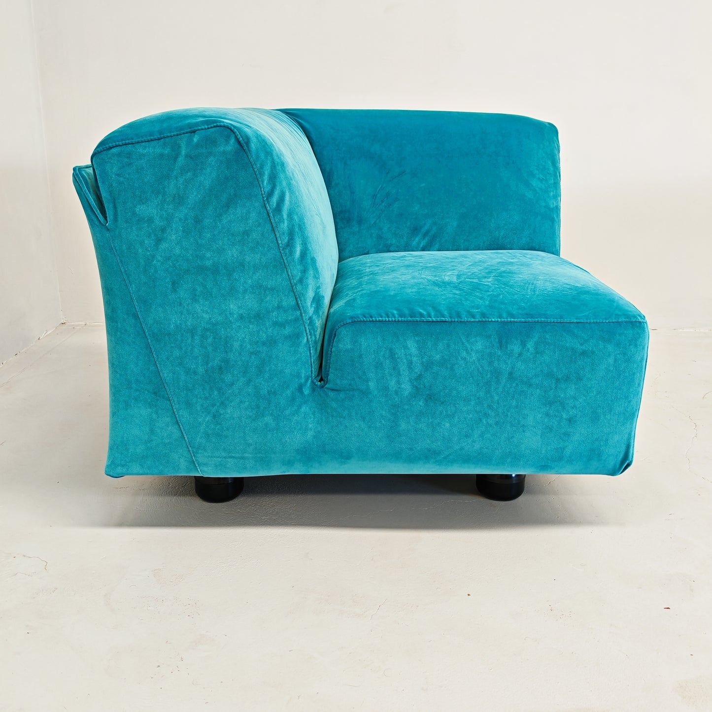 Divano modulare (8) velluto azzurro mod. Fiandra Vico Magistretti per Cassina anni 70/80