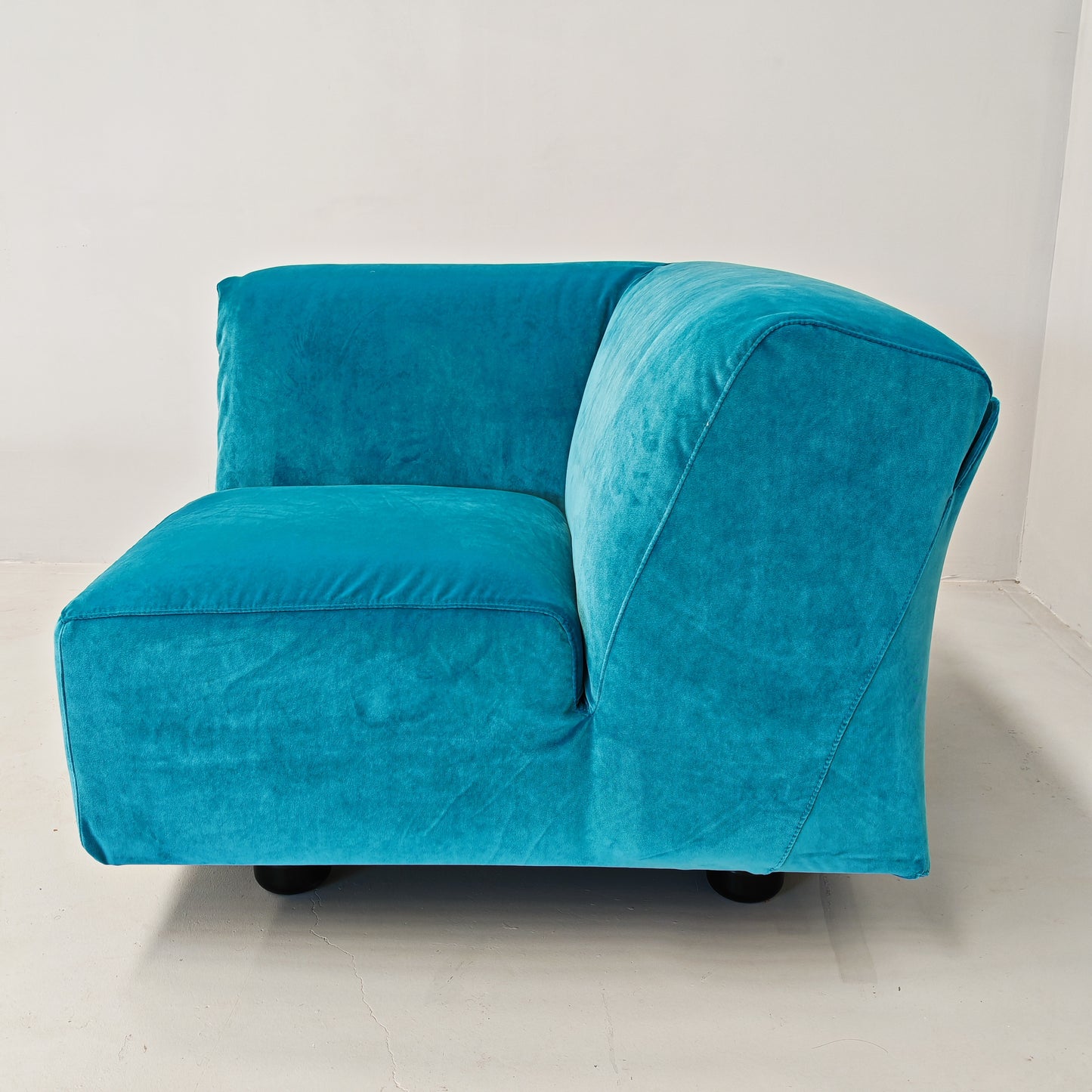 Divano modulare (8) velluto azzurro mod. Fiandra Vico Magistretti per Cassina anni 70/80