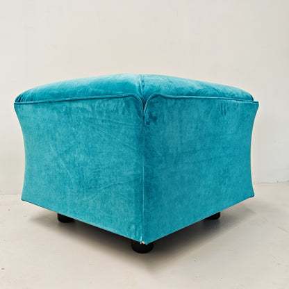 Divano modulare (8) velluto azzurro mod. Fiandra Vico Magistretti per Cassina anni 70/80