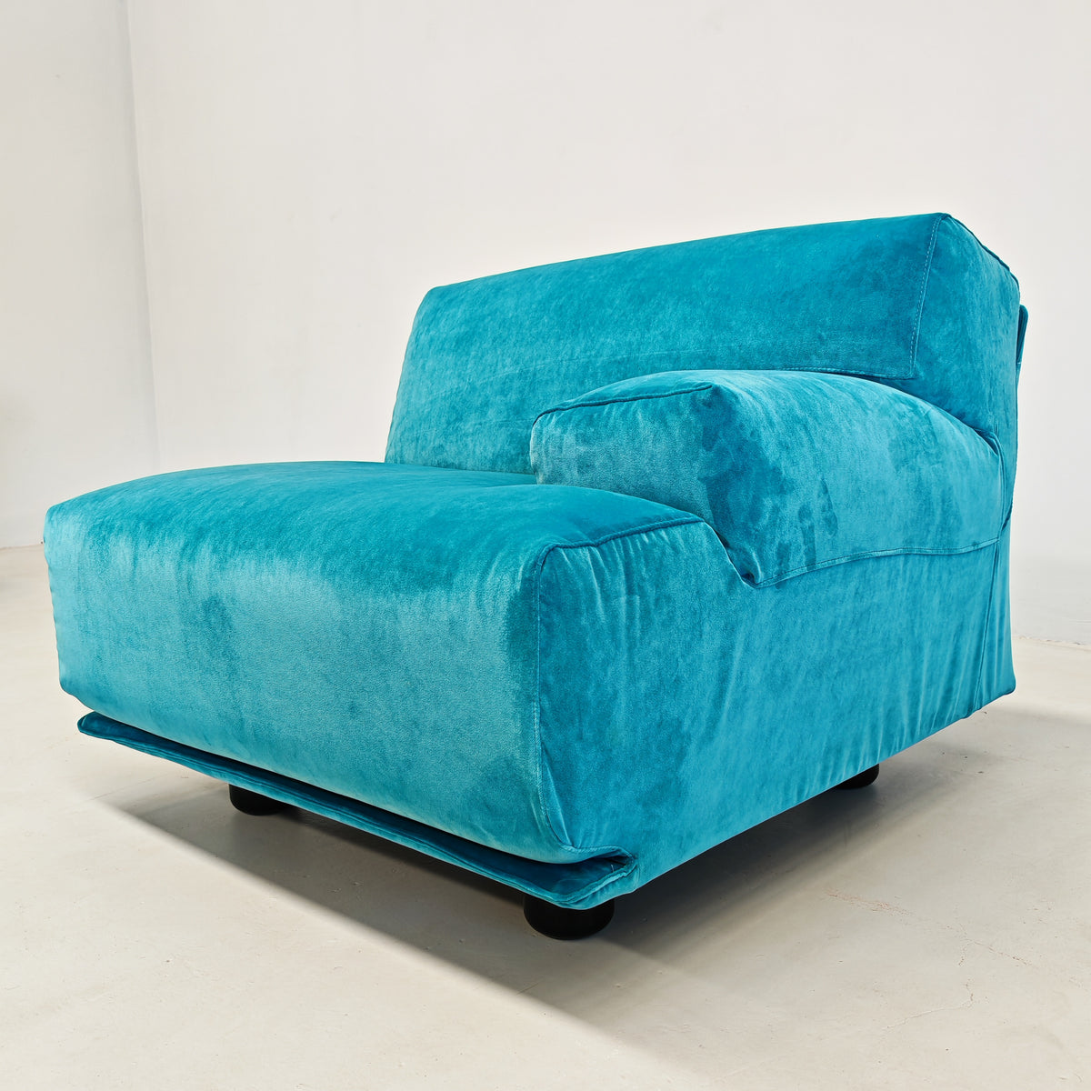 Divano modulare (8) velluto azzurro mod. Fiandra Vico Magistretti per Cassina anni 70/80
