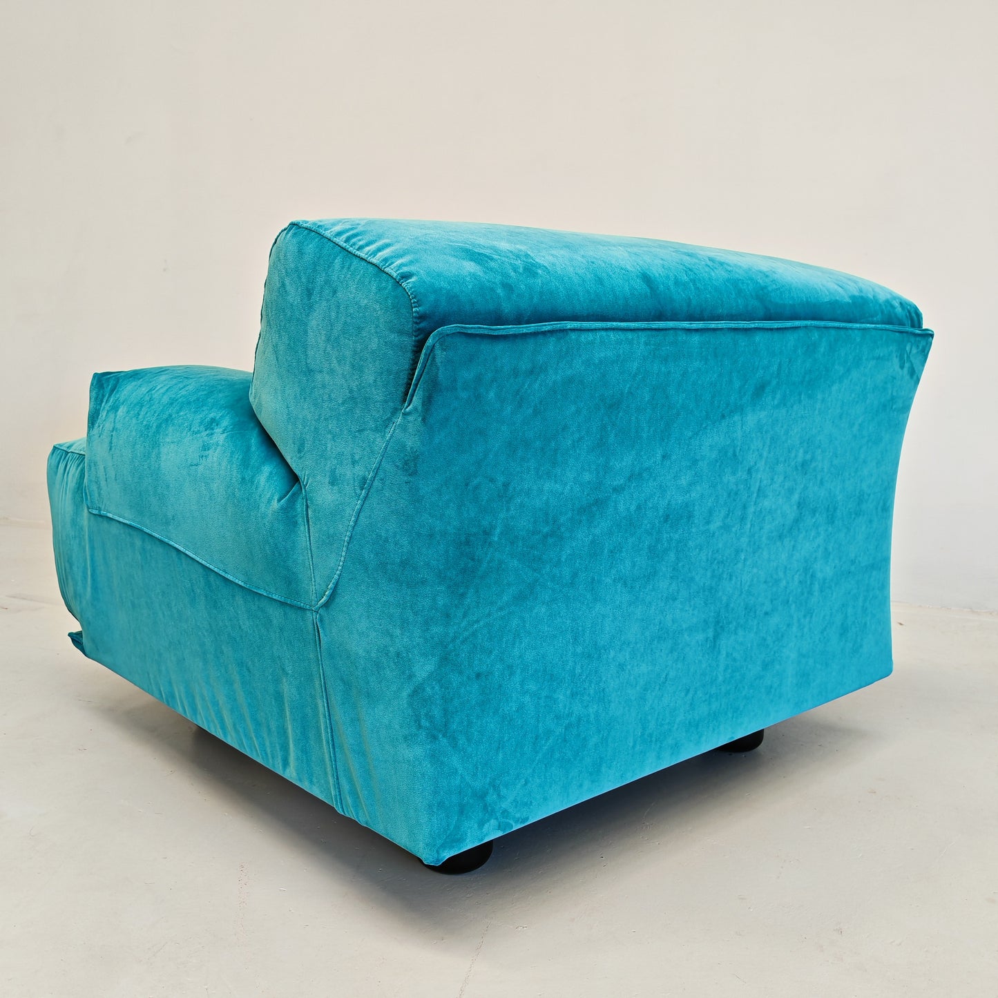 Divano modulare (8) velluto azzurro mod. Fiandra Vico Magistretti per Cassina anni 70/80