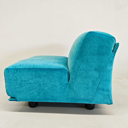 Divano modulare (8) velluto azzurro mod. Fiandra Vico Magistretti per Cassina anni 70/80