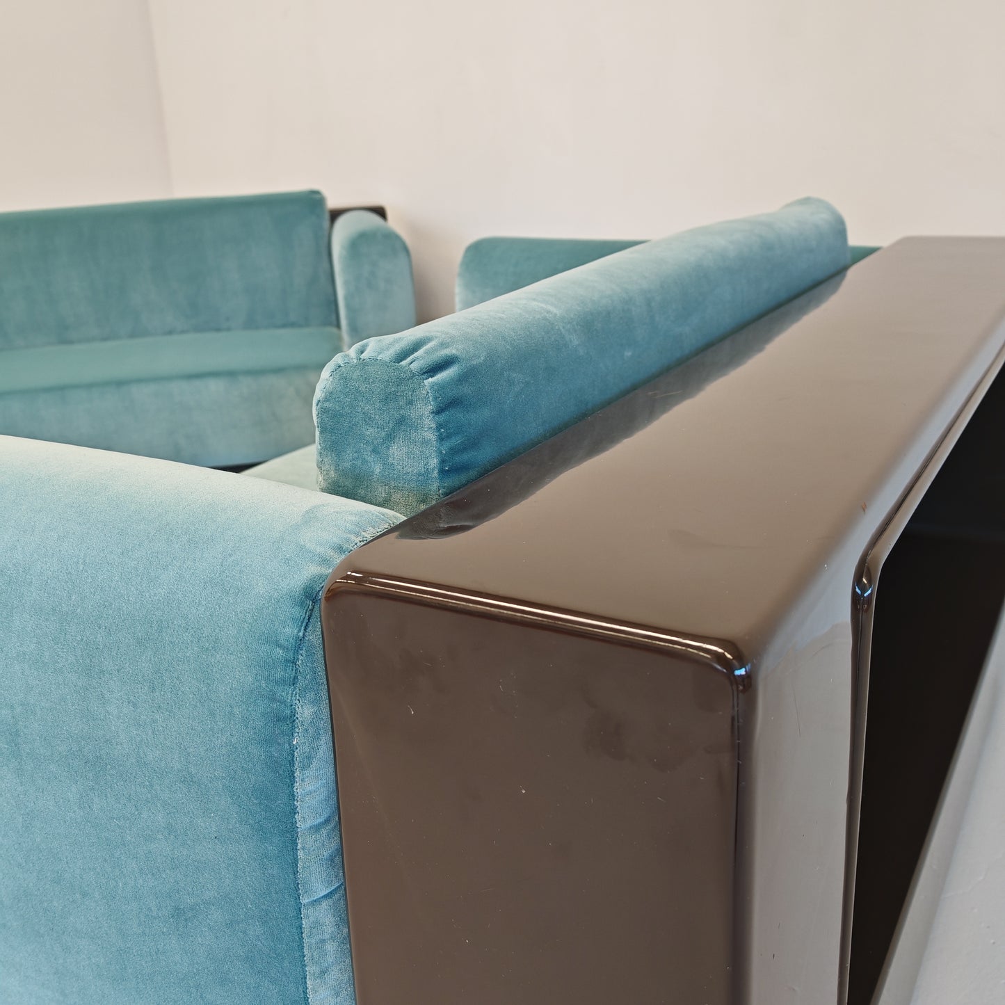 Coppia di poltrone in velluto celeste mod. "Gradual" Cini Boeri per Gavina anni 70