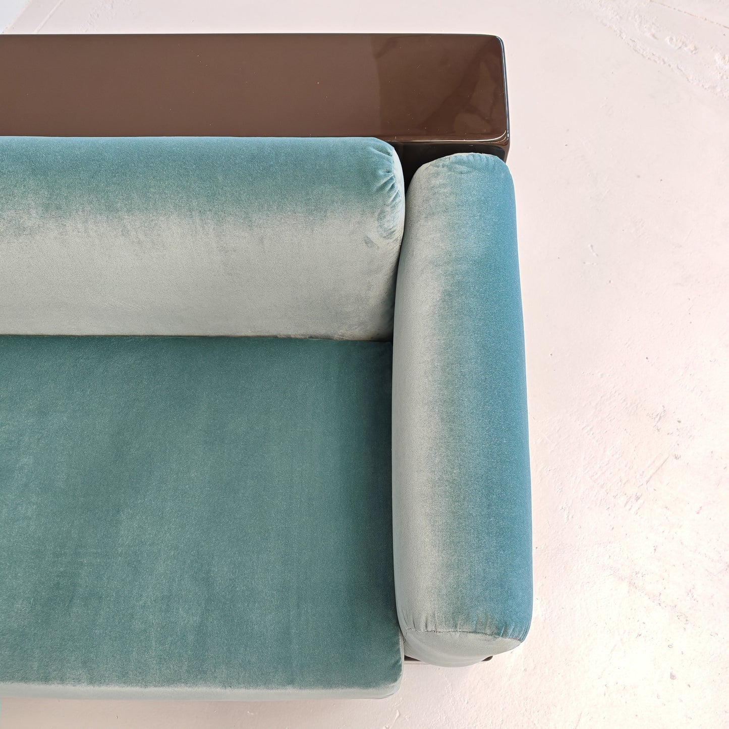 Coppia di poltrone in velluto celeste mod. "Gradual" Cini Boeri per Gavina anni 70