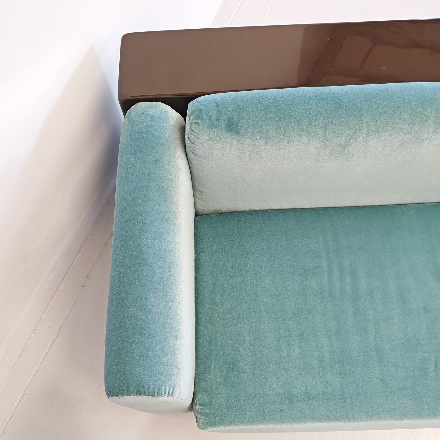 Coppia di poltrone in velluto celeste mod. "Gradual" Cini Boeri per Gavina anni 70