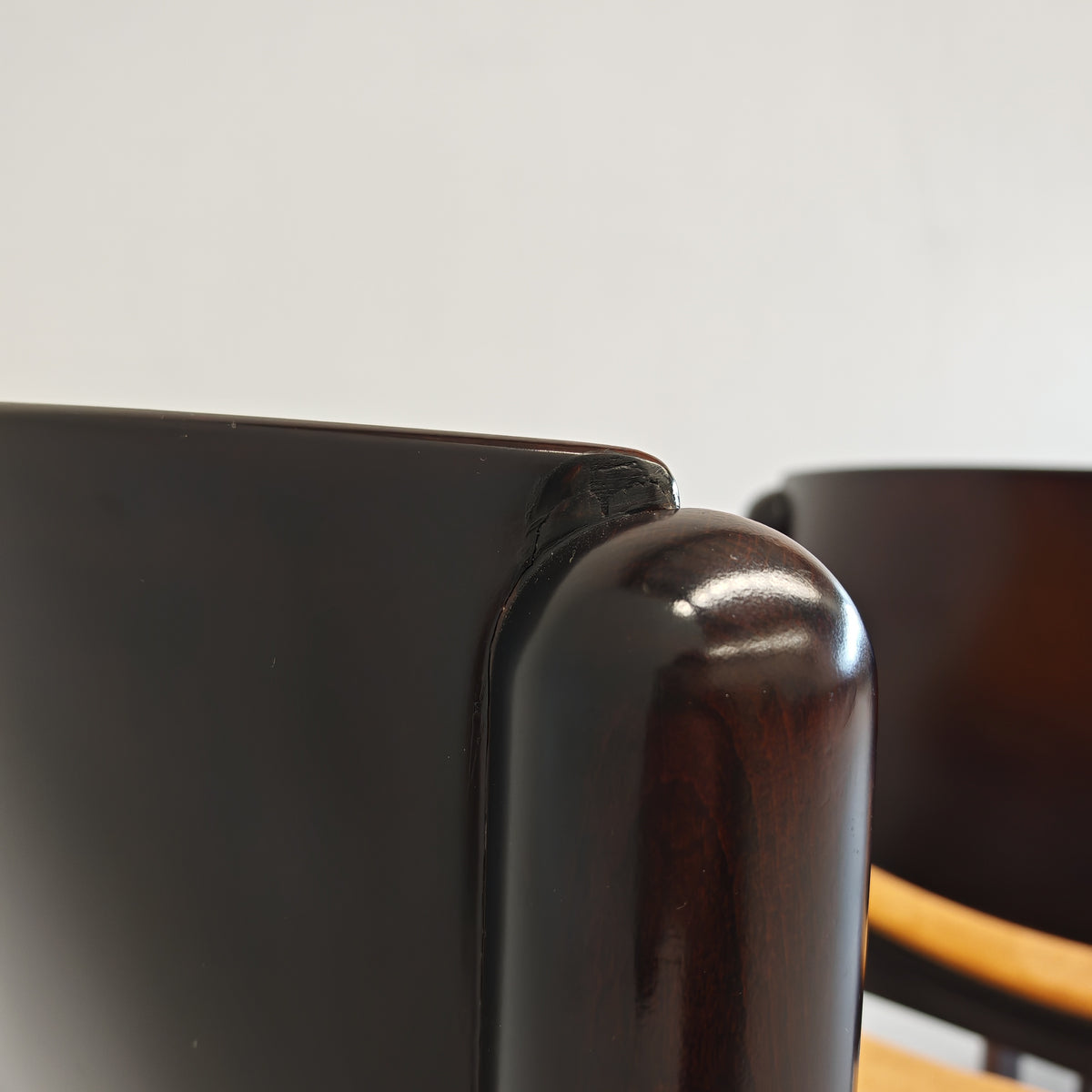 Ensemble de 4 chaises Modèle 122 Vico Magistretti pour Cassina, années 70