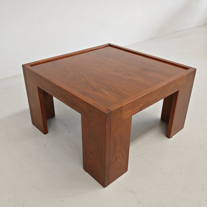 Tavolino quadrato in Legno noce vintage anni 70 (CM65X65)