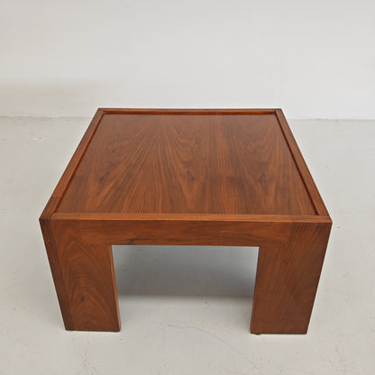 Tavolino quadrato in Legno noce vintage anni 70 (CM65X65)