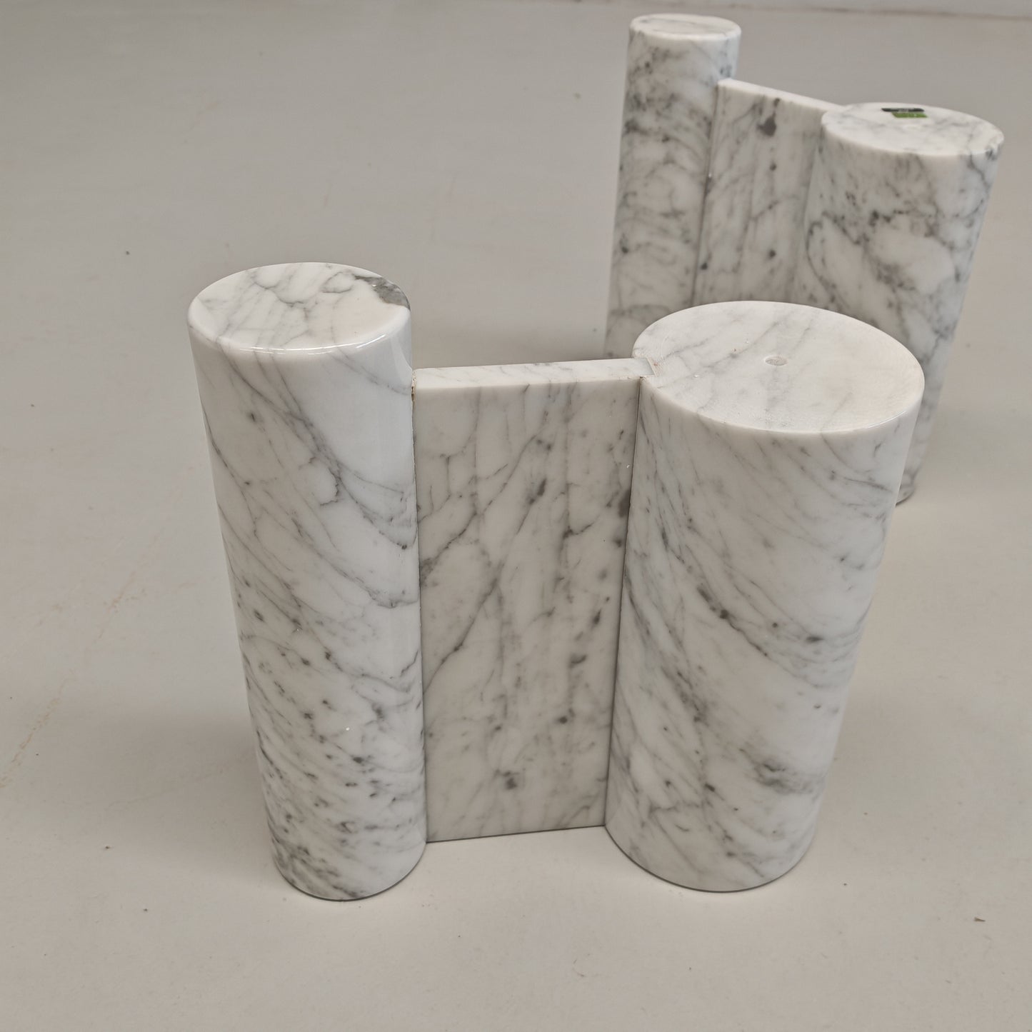 Tavolino da Salotto Coffee Table in marmo mod. Jumbo, Gae Aulenti per Knoll.