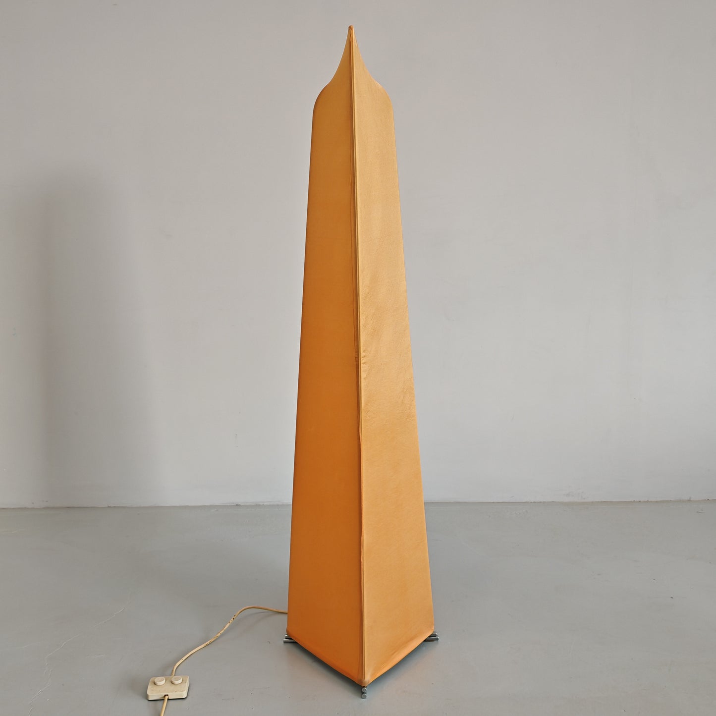 Lampada da terra in tessuto Kazuki, K.Takahama per Sirrah anni 70 (Grande)