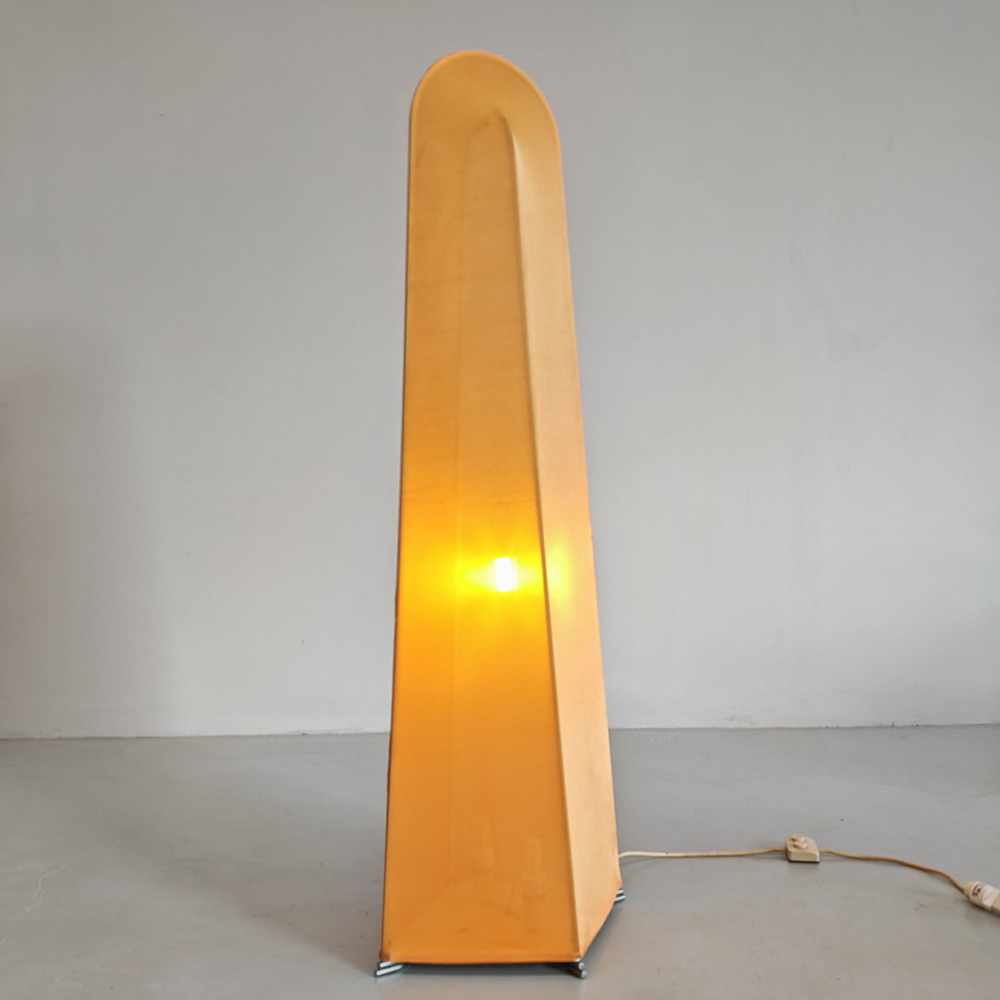 Lampada da terra in tessuto Kazuki, K.Takahama per Sirrah anni 70 (Grande)
