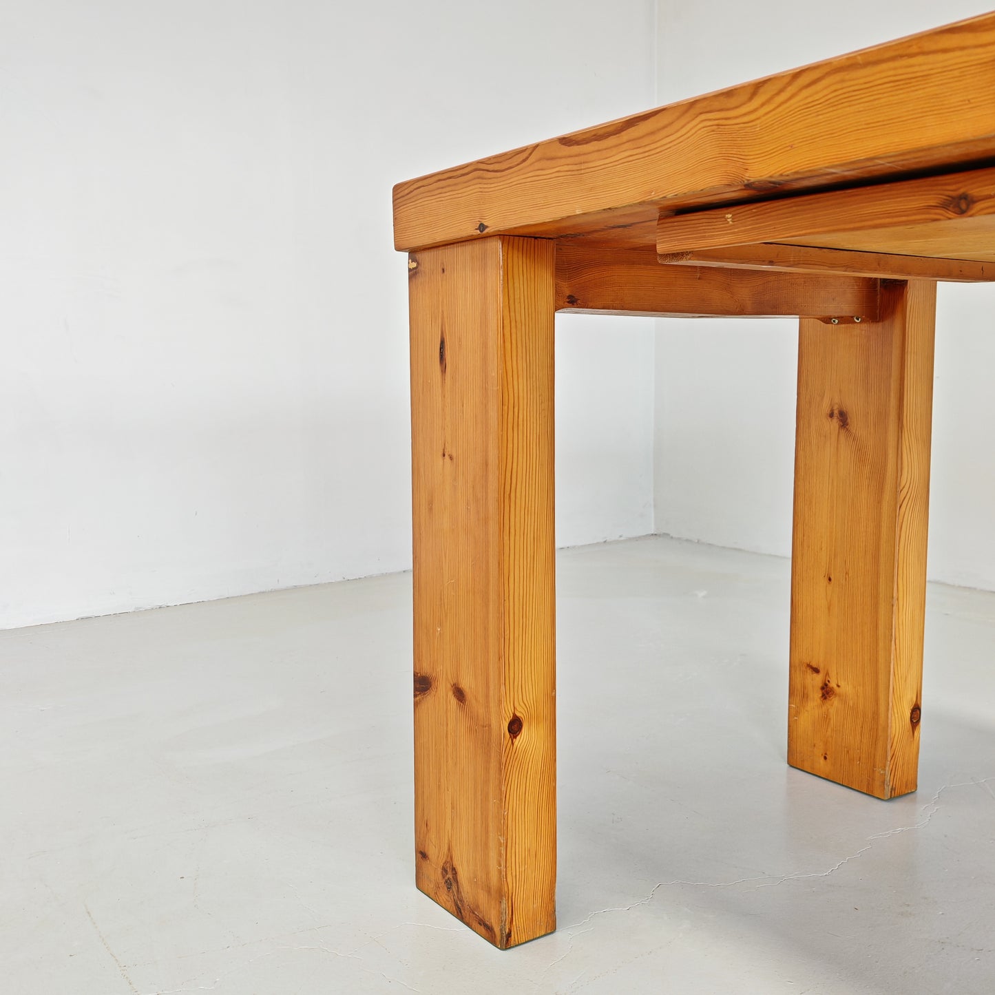 Tavolo rettangolare in legno  "Sine Loco" Raffaello Biagetti anni 70
