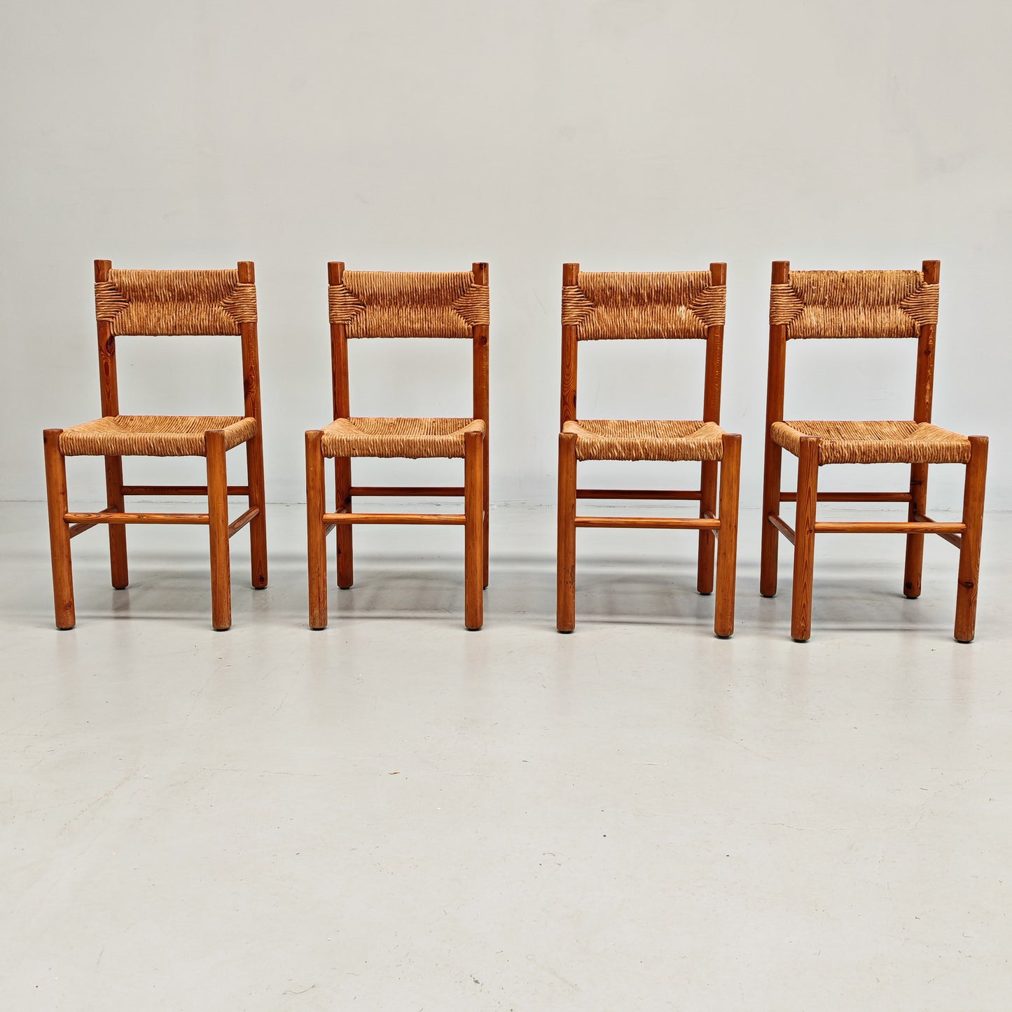 4 Sedie design in Legno abete e corda  Raffaello Biagetti anni 70 (stile Perriand)