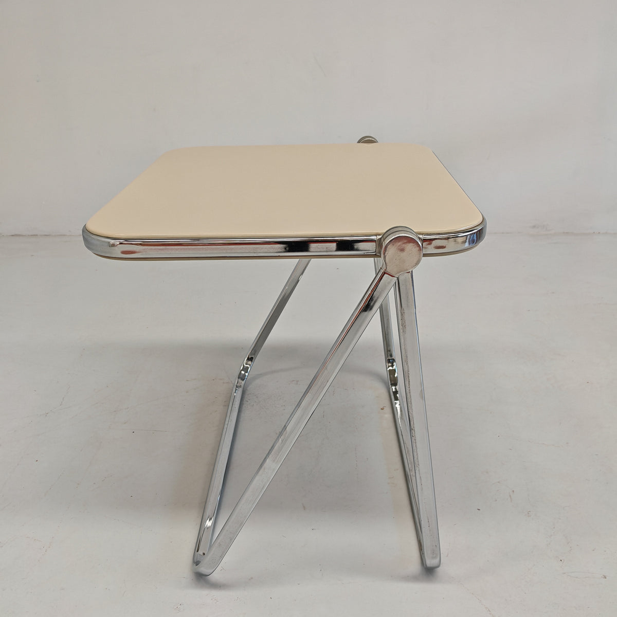 Scrivania Pieghevole Platone G. Piretti per Anonima Castelli 1970s