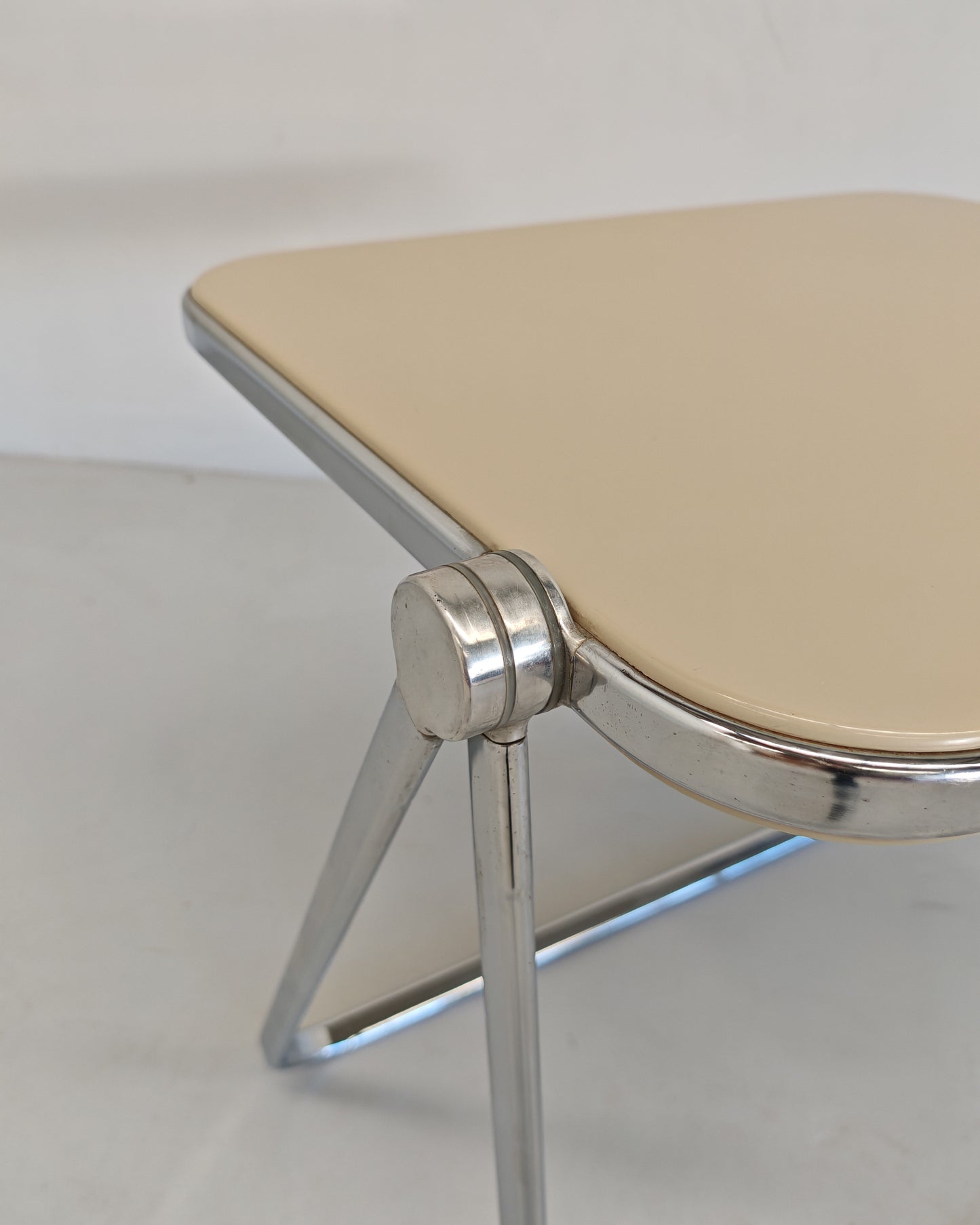 Scrivania Pieghevole Platone G. Piretti per Anonima Castelli 1970s