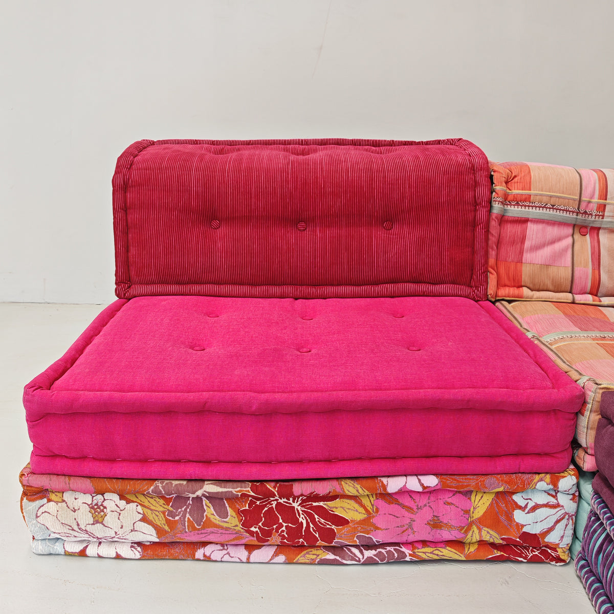 Divano modulare Mah Jong By Missoni, H. Hopfer per Roche Bobois 4 posti (rosso)