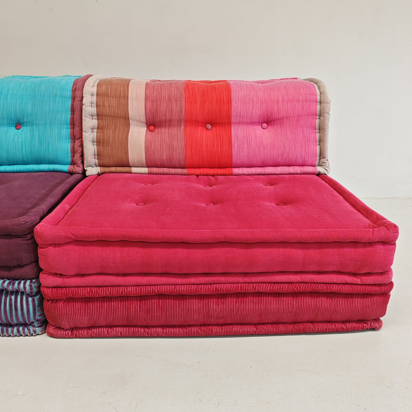 Divano modulare Mah Jong By Missoni, H. Hopfer per Roche Bobois 4 posti (rosso)