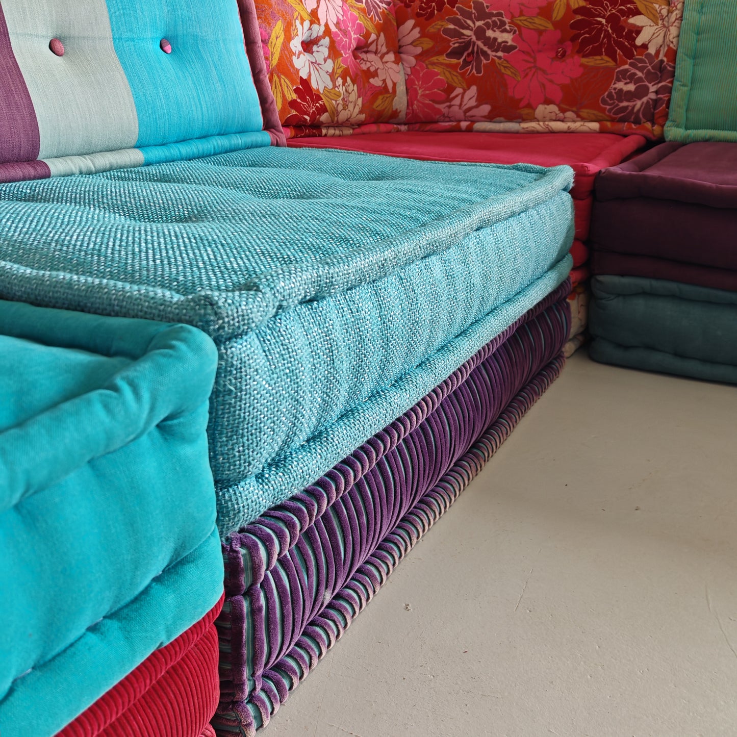Divano modulare Mah Jong By Missoni, H. Hopfer per Roche Bobois 6 posti