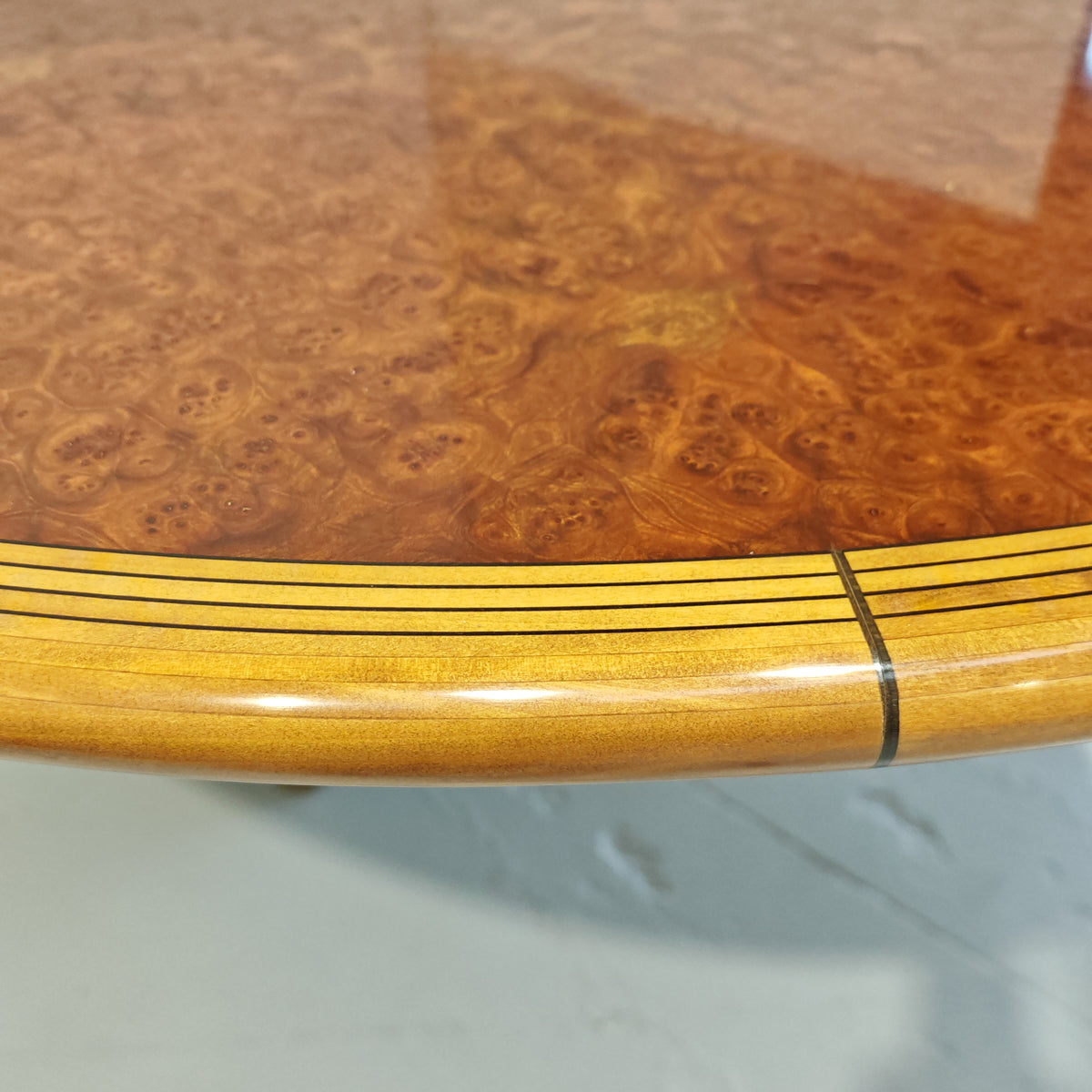 Table ovale Artona d’Afra et Tobia Scarpa pour Maxalto, années 1970