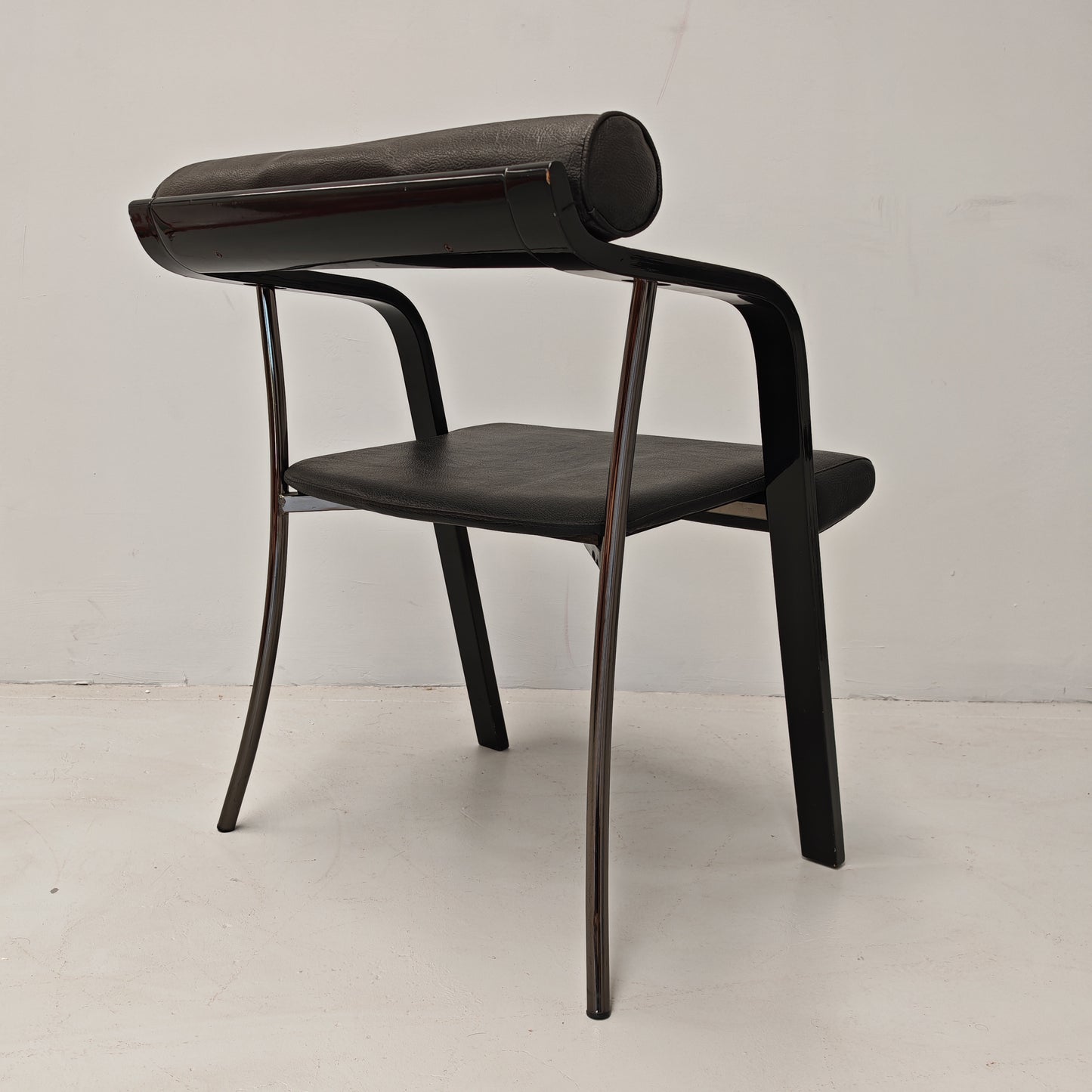 4 Sedie poltroncine nere con braccioli vintage anni 80