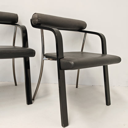 4 chaises fauteuils noires avec accoudoirs, vintage des années 80
