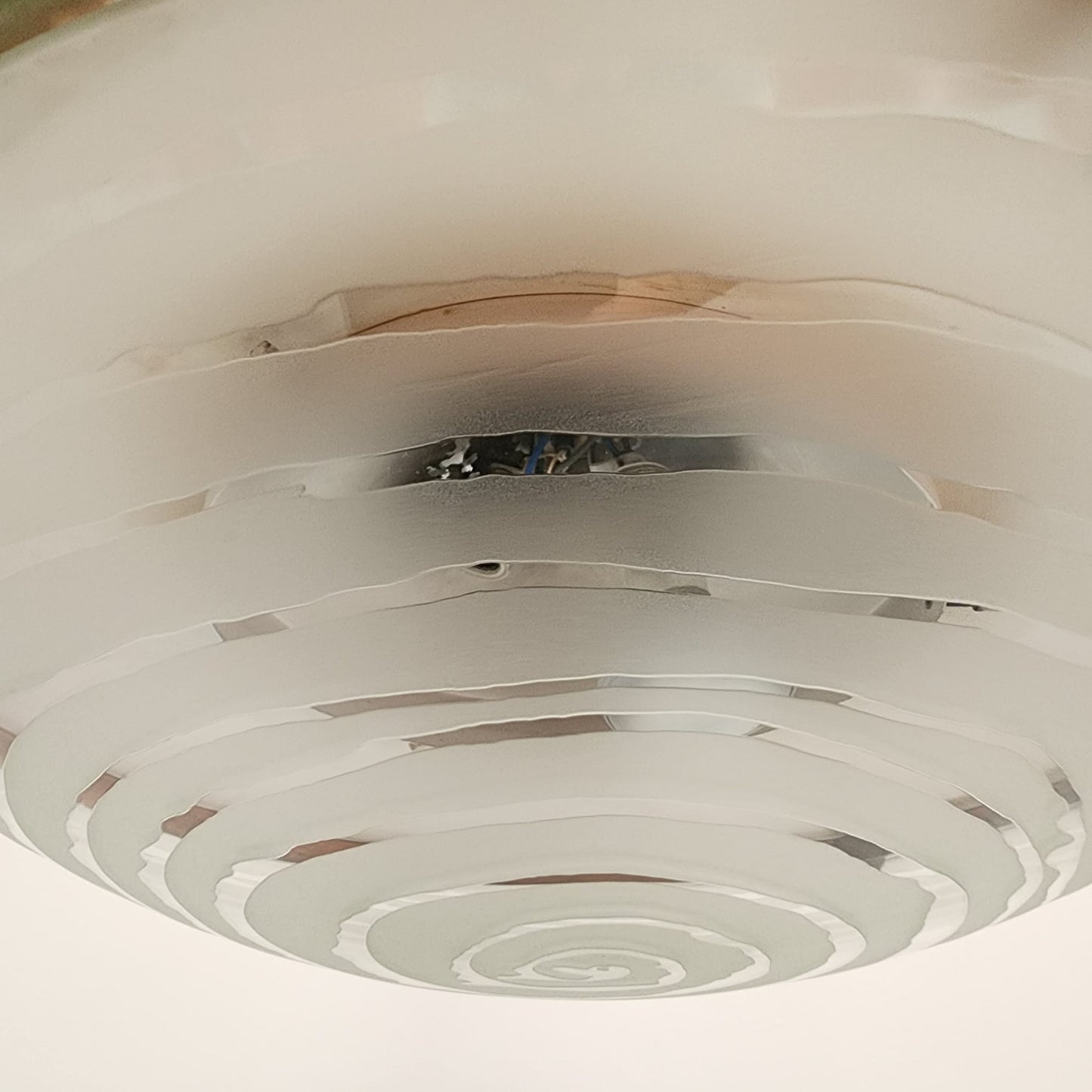 Lampadario UFO in Rame e vetro decorato vintage anni 50 60