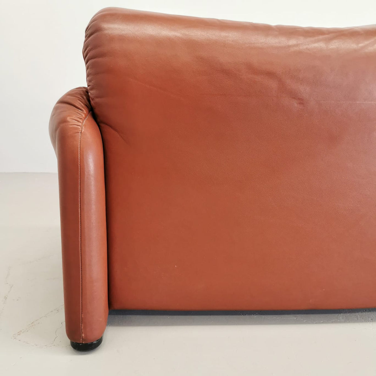 Divano 2 posti in pelle Maralunga Vico Magistretti per Cassina 1970's (B)