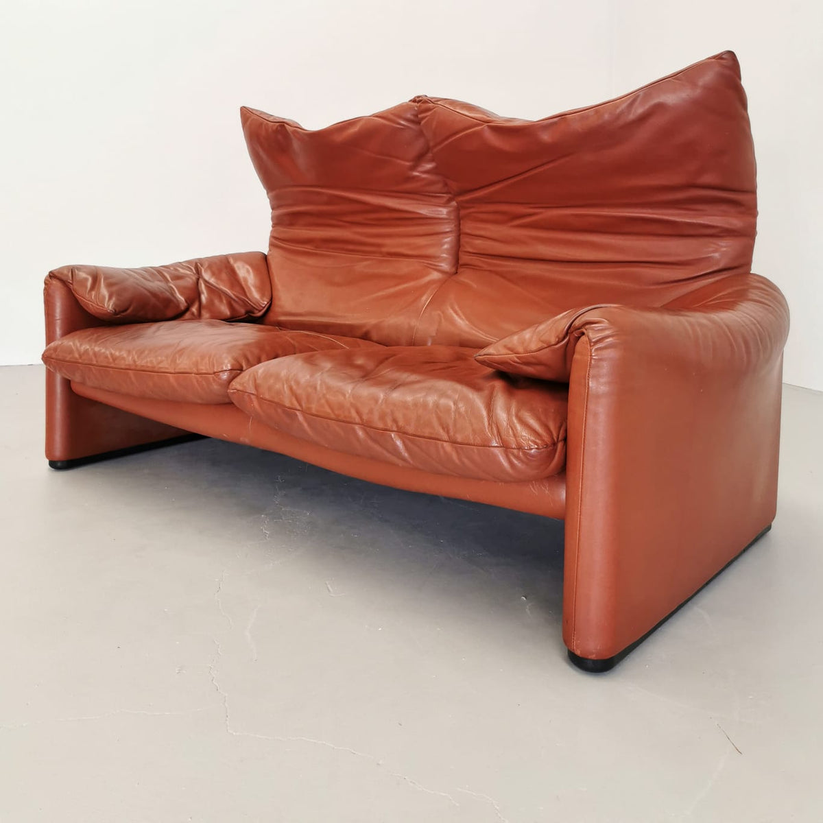 Divano 2 posti in pelle Maralunga Vico Magistretti per Cassina 1970's (B)