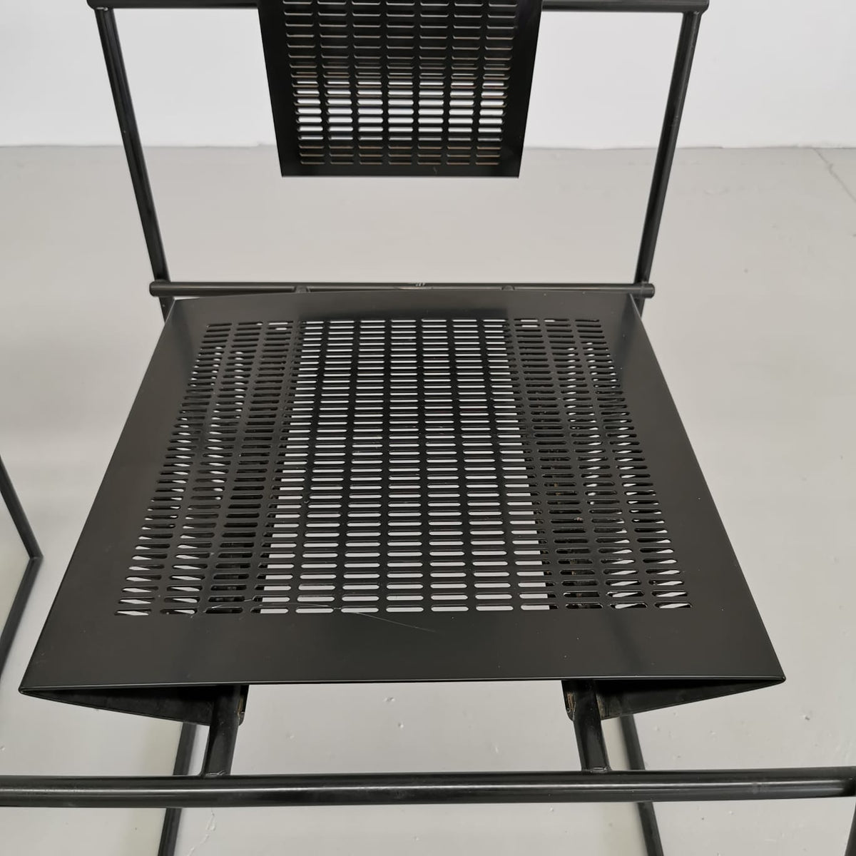Set de 6 chaises modèle Quinta de Mario Botta pour Alias, années 1980.