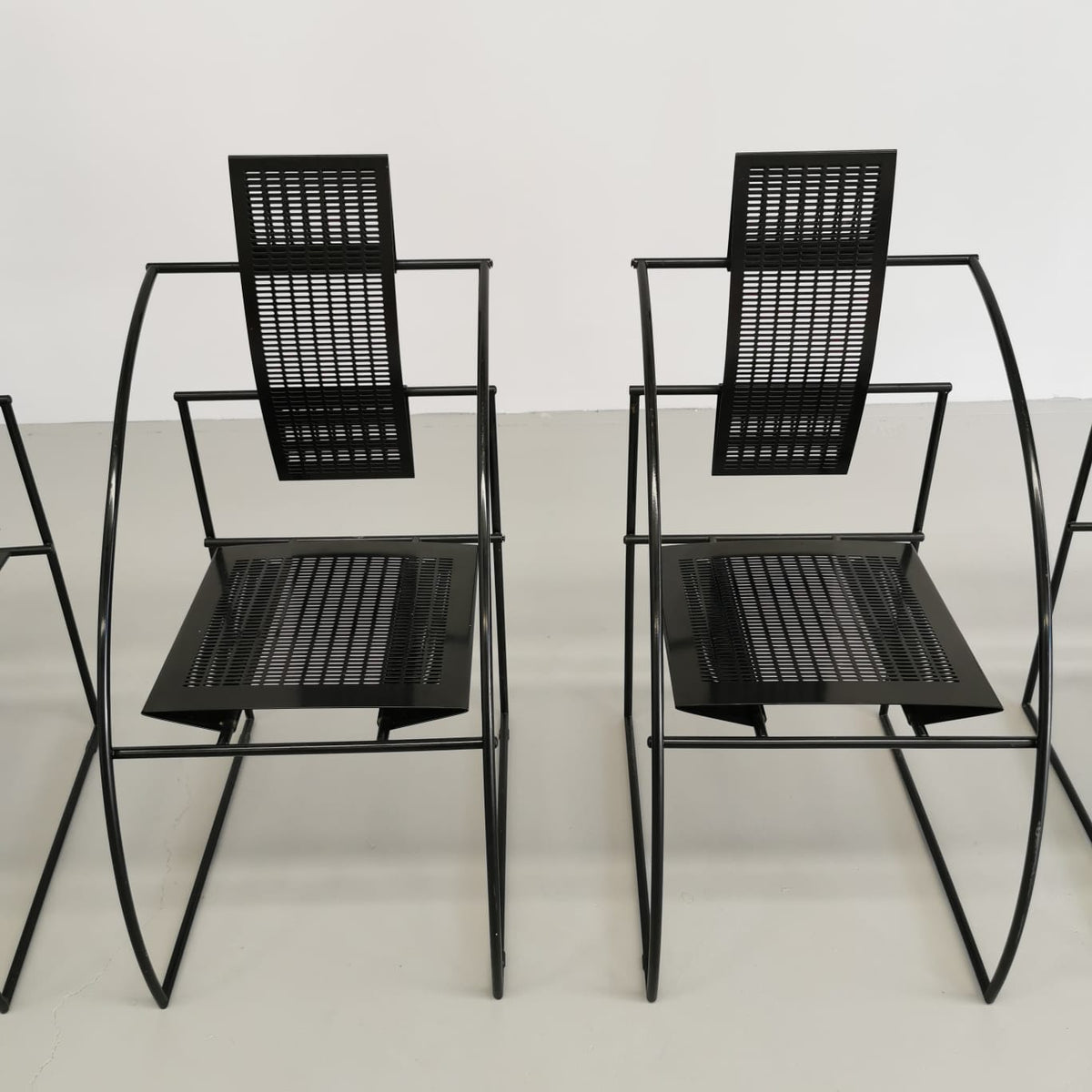 Set de 6 chaises modèle Quinta de Mario Botta pour Alias, années 1980.