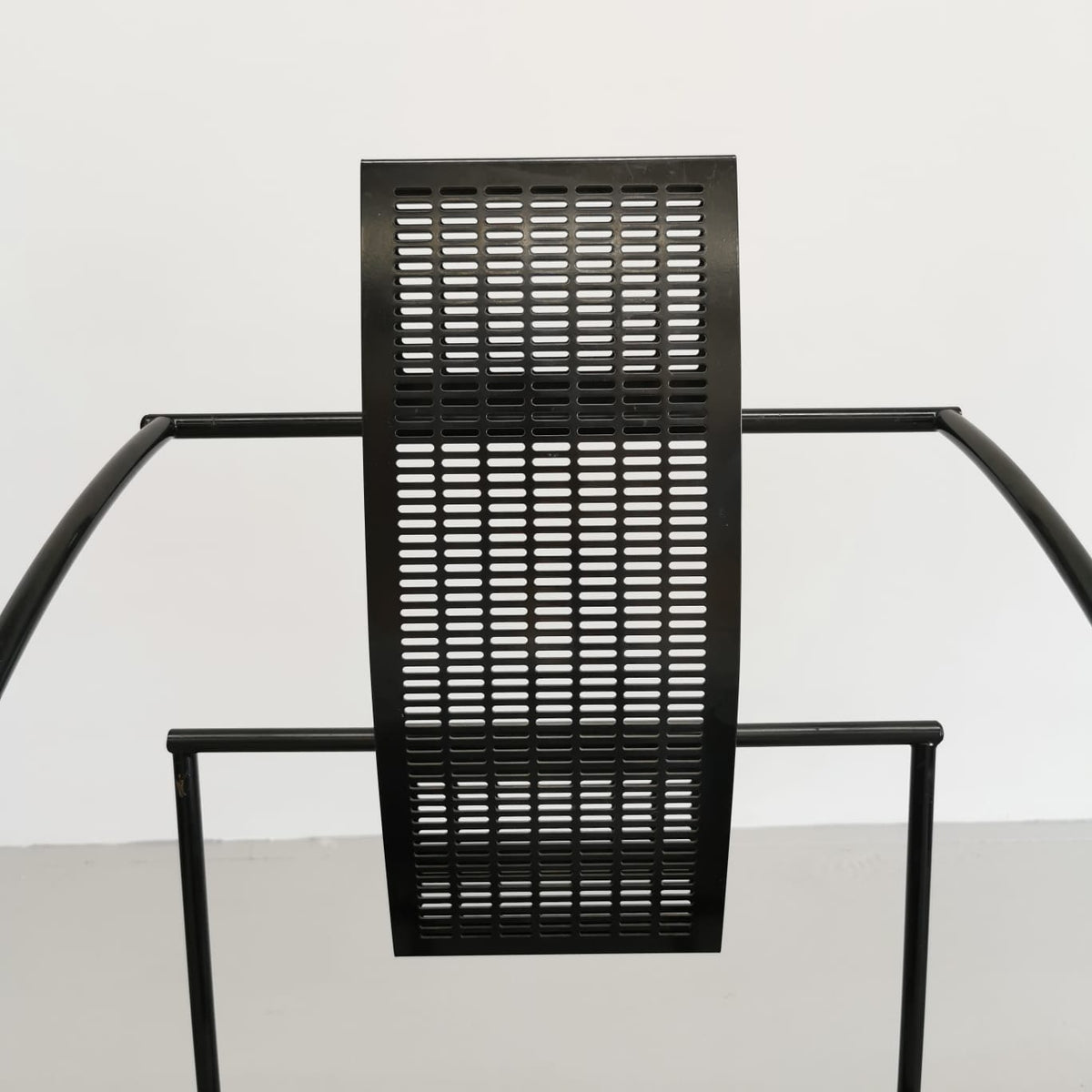 Set de 6 chaises modèle Quinta de Mario Botta pour Alias, années 1980.