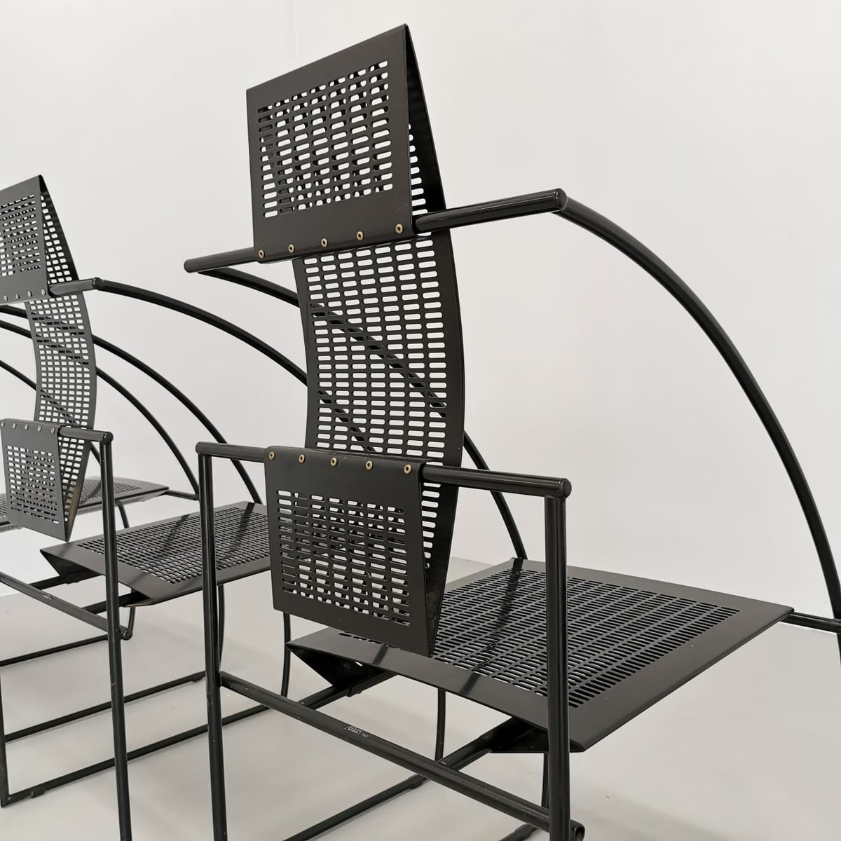 Set de 6 chaises modèle Quinta de Mario Botta pour Alias, années 1980.
