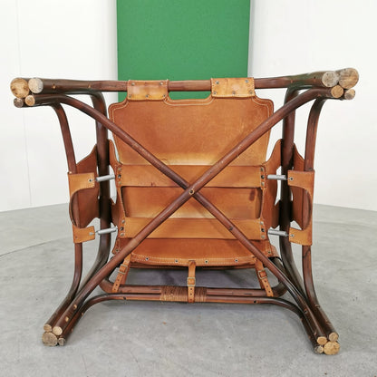 Paire de fauteuils en cuir et bambou Tito Agnoli pour Bonacina, années 1970