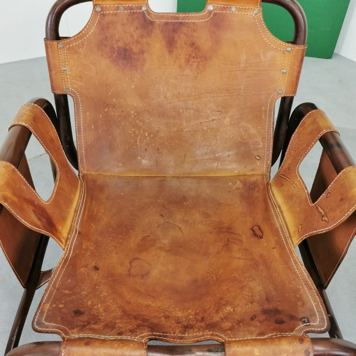 Paire de fauteuils en cuir et bambou Tito Agnoli pour Bonacina, années 1970