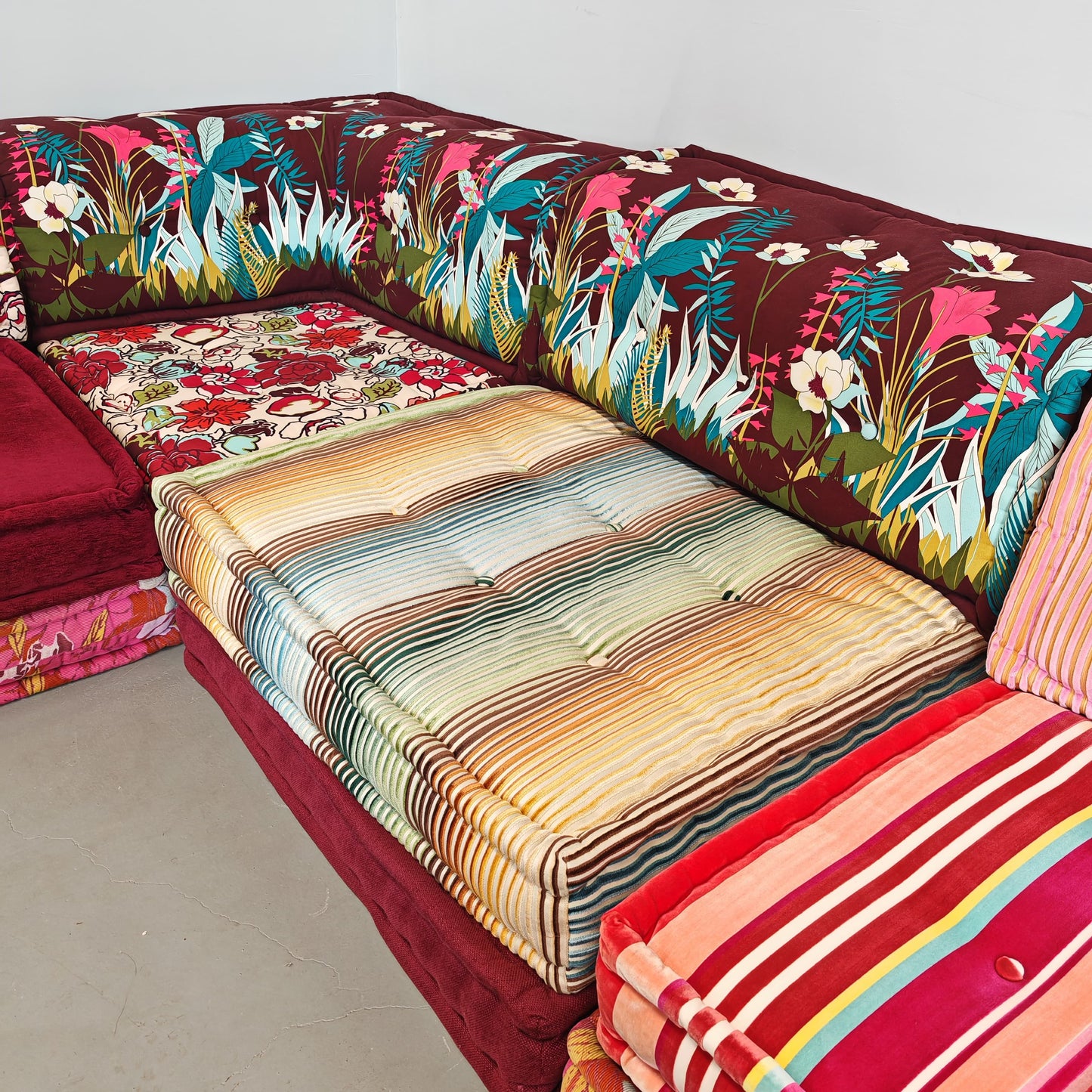 Divano modulare Mah Jong By Kenzo, Hans Hopfer per Roche Bobois 1970's