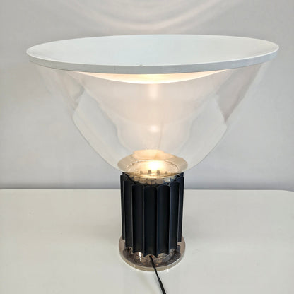 Lampe de table modèle Taccia, Castiglioni pour Flos, années 1960
