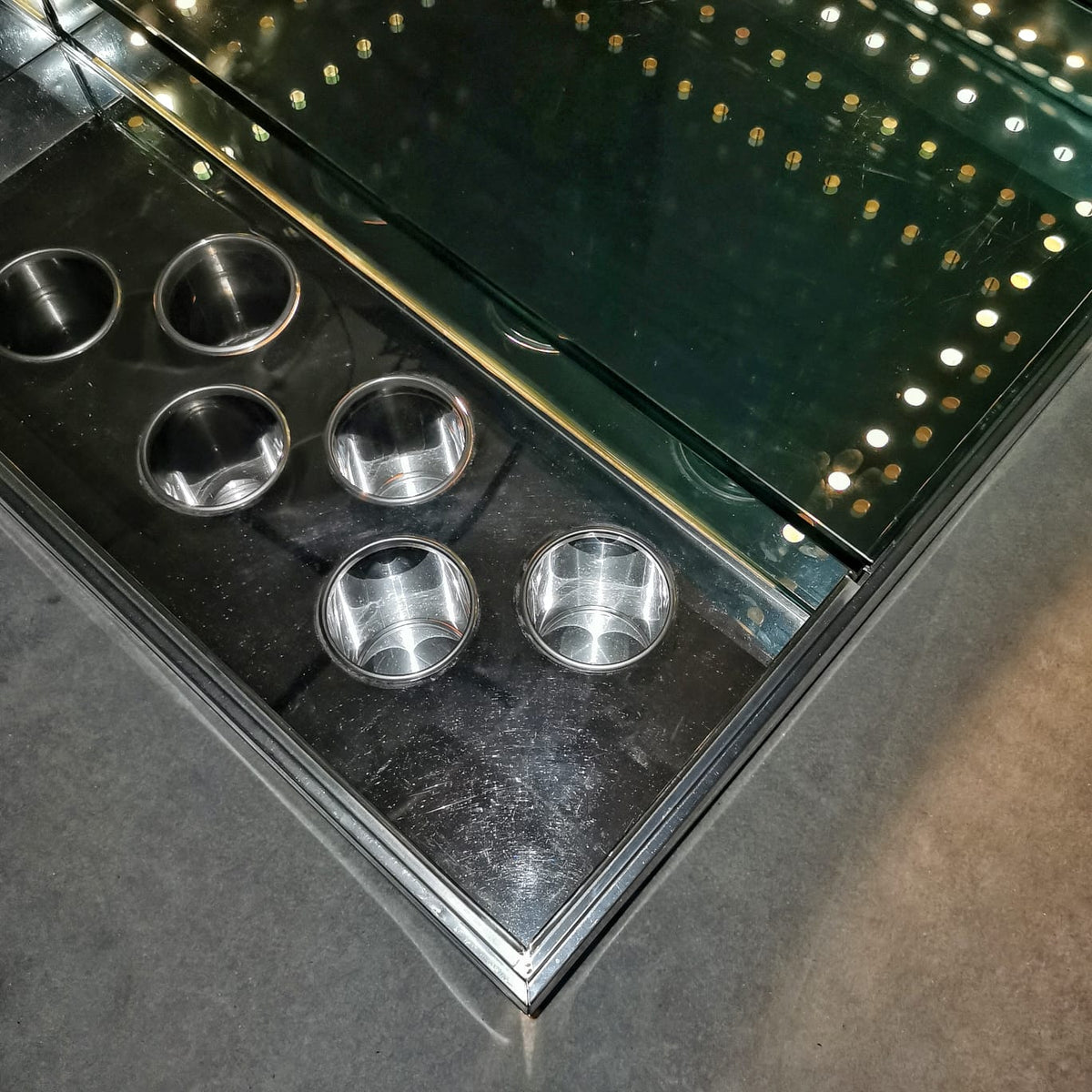 Table basse bar lumineuse vintage space age des années 70