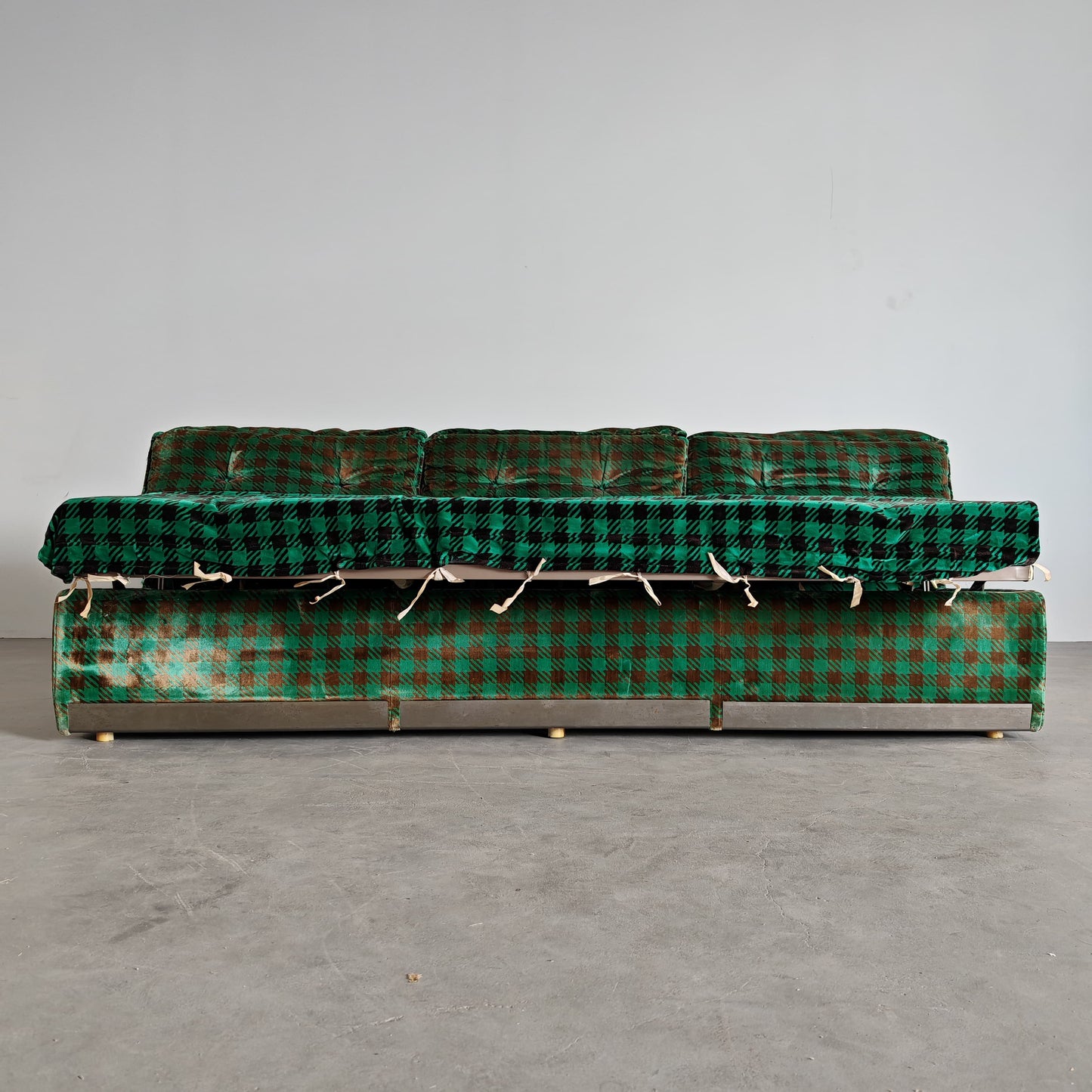 Divano Letto Daybed in velluto verde pied de poule vintage anni 70